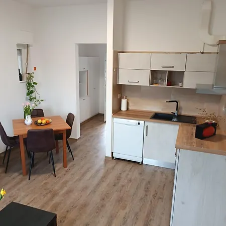 Apartma Mjrka Appartement Dobrovo